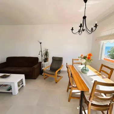 Sale of middle floor apartment in La Cala de Mijas