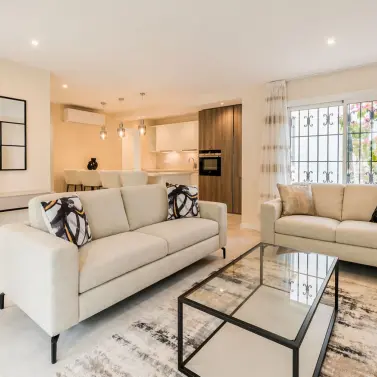 Продажа апартаментов на первом этаже в El Paraiso