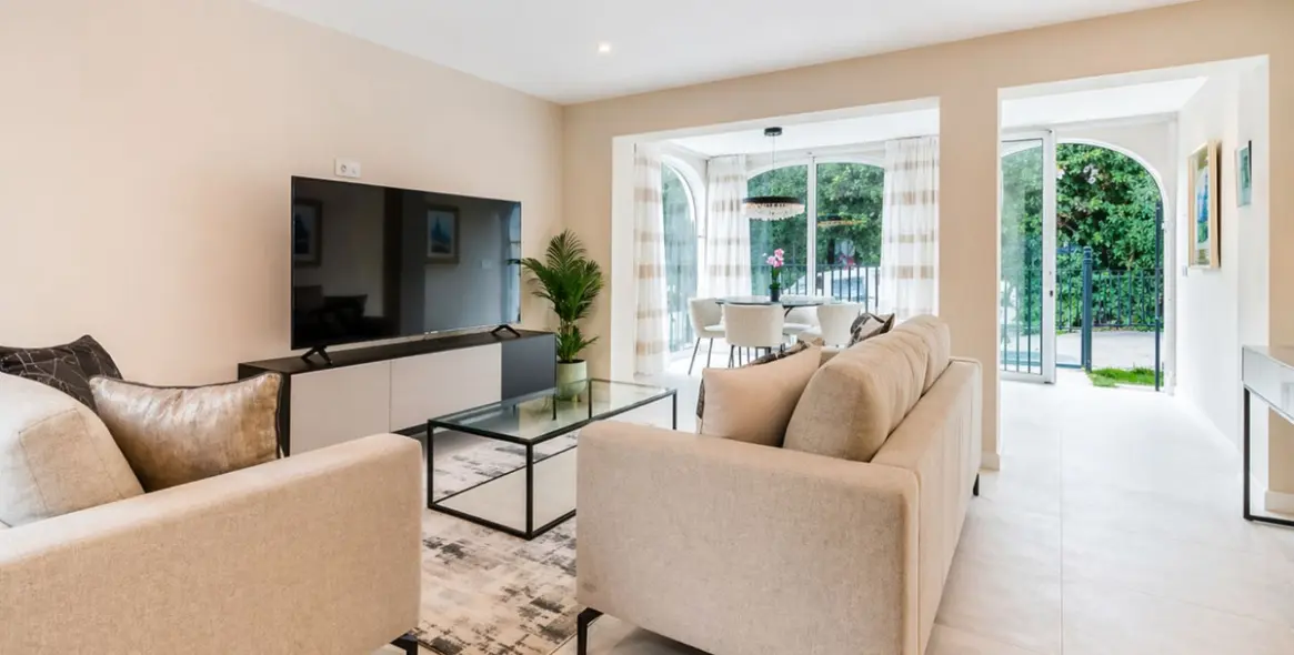 Продажа апартаментов на первом этаже в El Paraiso 3