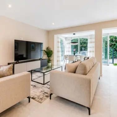 Продажа апартаментов на первом этаже в El Paraiso