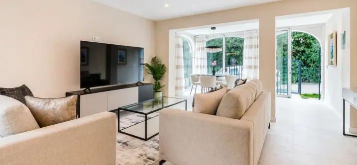 Продажа апартаментов на первом этаже в El Paraiso 2