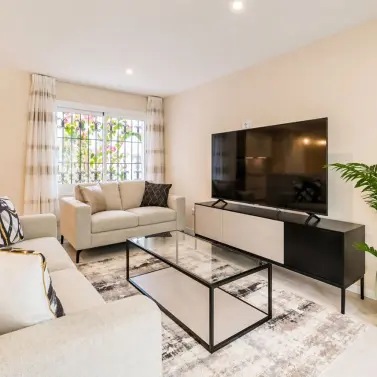 Продажа апартаментов на первом этаже в El Paraiso