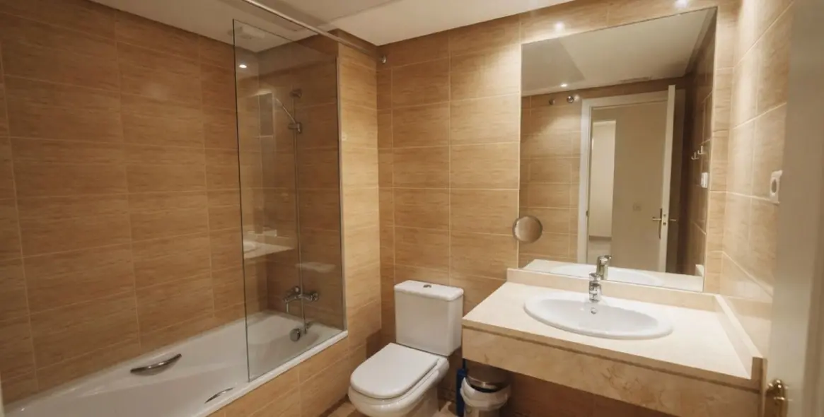 Sale of ground floor apartment in Nueva Andalucía 15