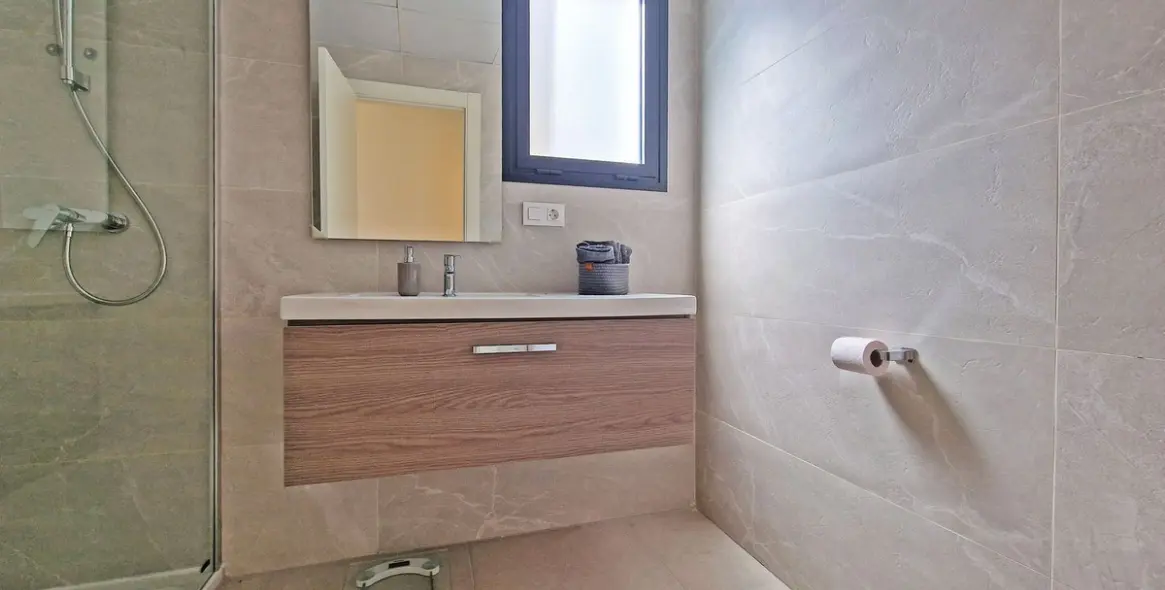 Sale of ground floor apartment in La Cala de Mijas 19