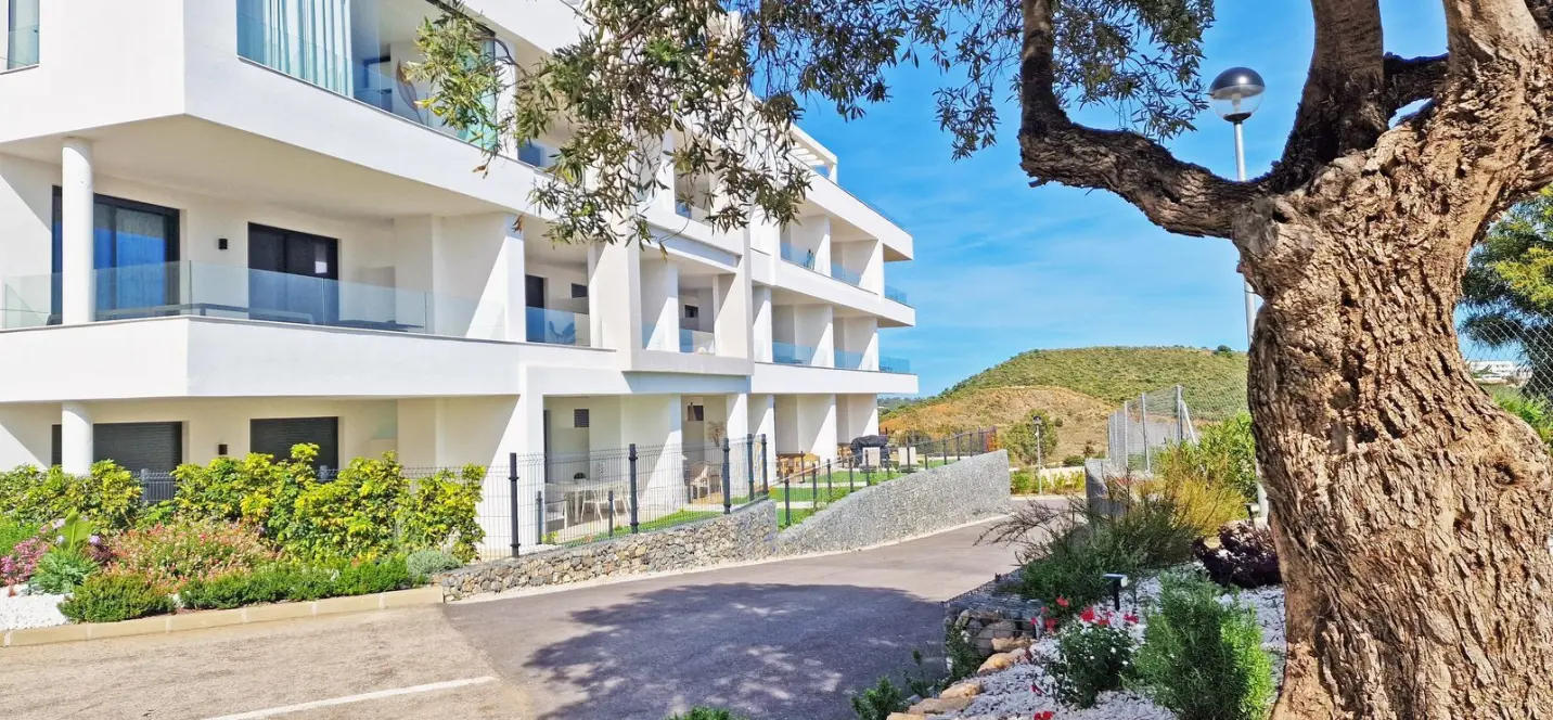 Venta de apartamento en planta baja en La Cala de Mijas 0