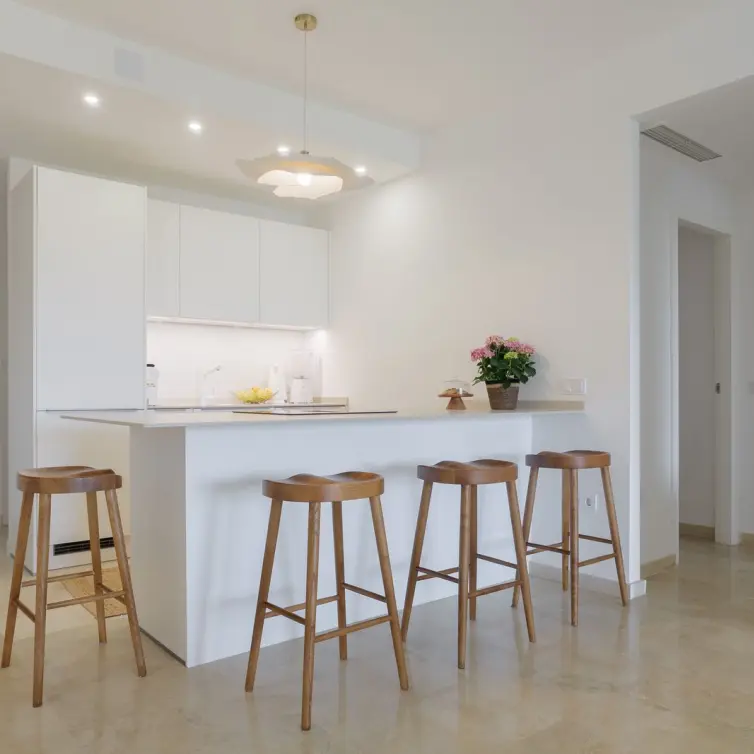 Sale of middle floor apartment in El Faro