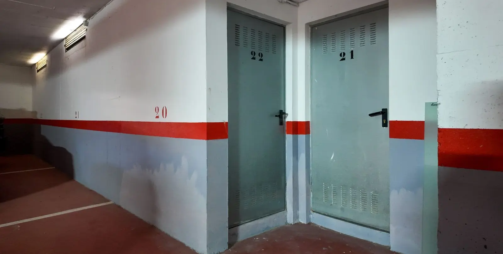 Sale of middle floor apartment in El Faro 24