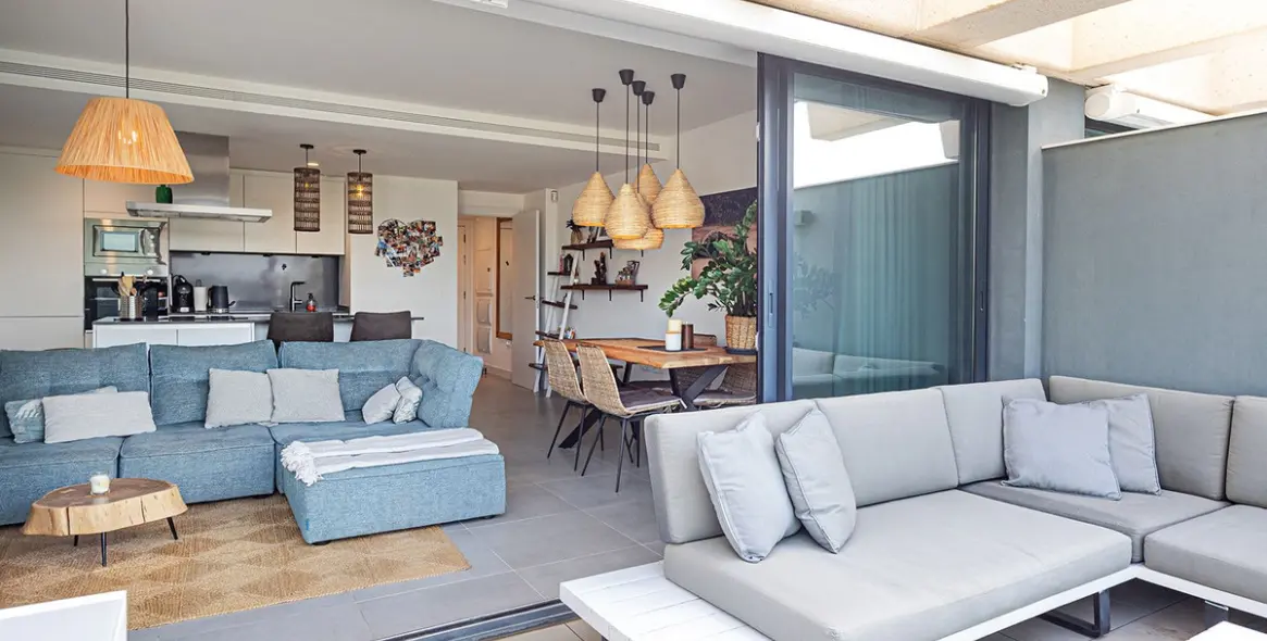 Sale of middle floor apartment in Selwo 2