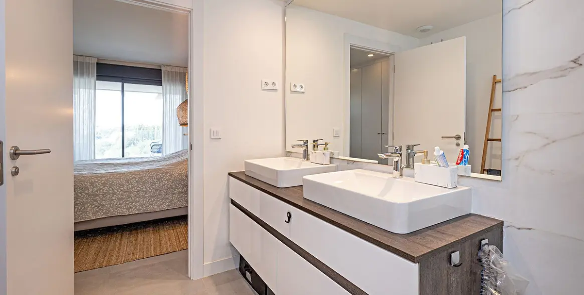 Sale of middle floor apartment in Selwo 31