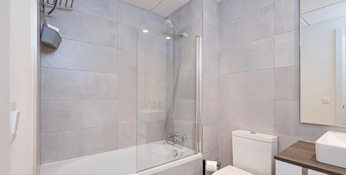 Sale of middle floor apartment in Selwo 34