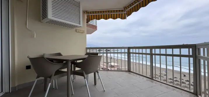 Продажа апартаментов на среднем этаже в Fuengirola 1