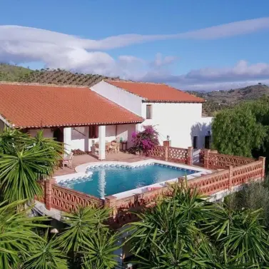 Sale of finca - cortijo in Alora