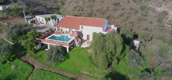 Sale of finca - cortijo in Alora 1