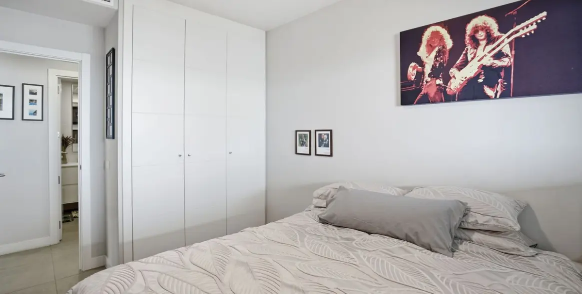 Sale of middle floor apartment in Benalmadena 18