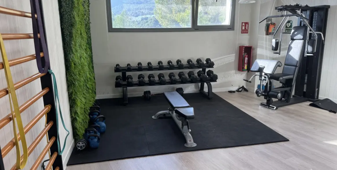 Sale of middle floor apartment in Benalmadena 40