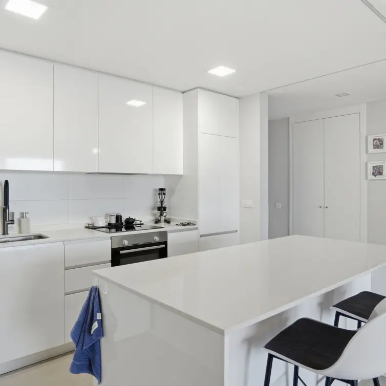 Sale of middle floor apartment in Benalmadena