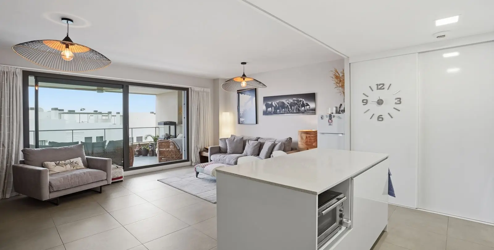 Продажа апартаментов на среднем этаже в Benalmadena 13