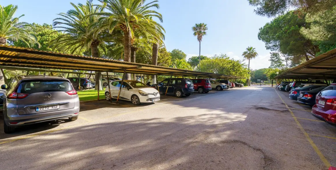 Venta de apartamento en planta media en Marbesa 16