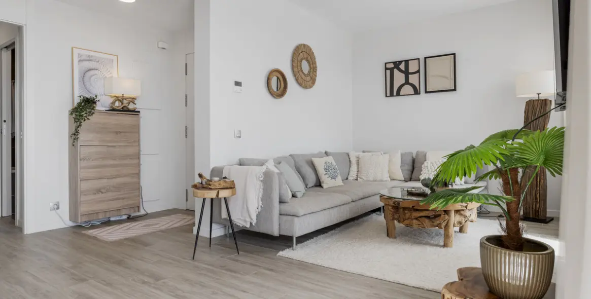 Sale of penthouse in Cancelada 9