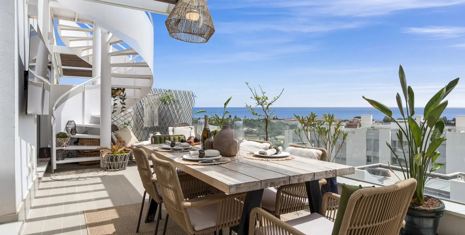 Sale of penthouse in Cancelada 1