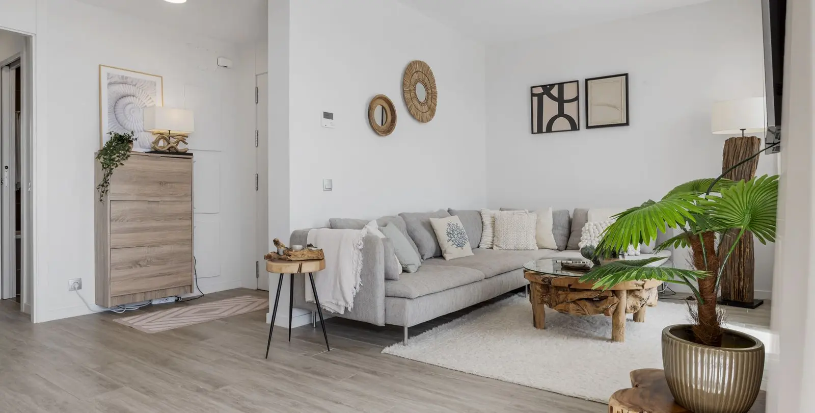 Sale of penthouse in Cancelada 9