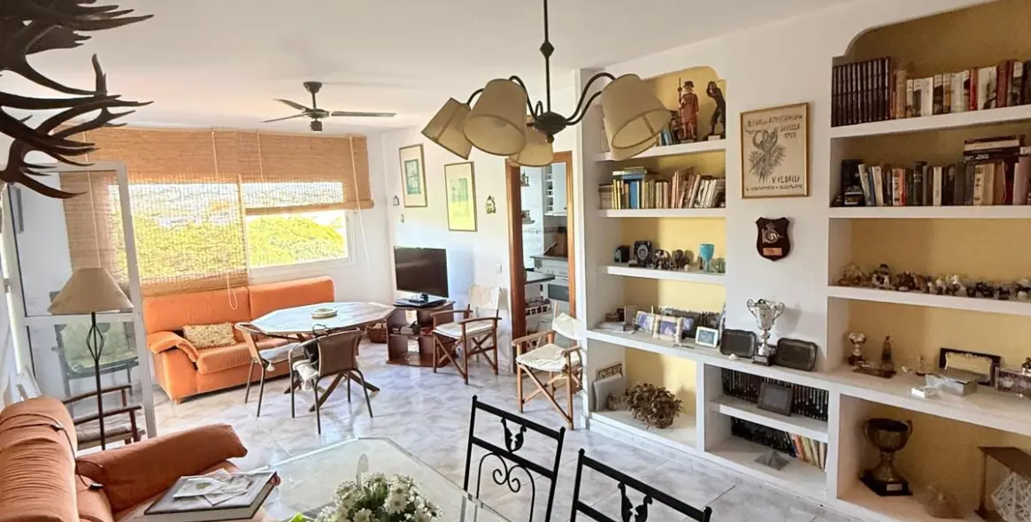Sale of middle floor apartment in La Cala de Mijas 7