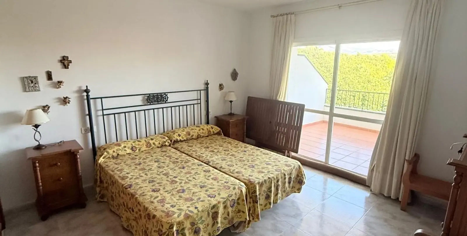 Venta de apartamento en planta media en La Cala de Mijas 14