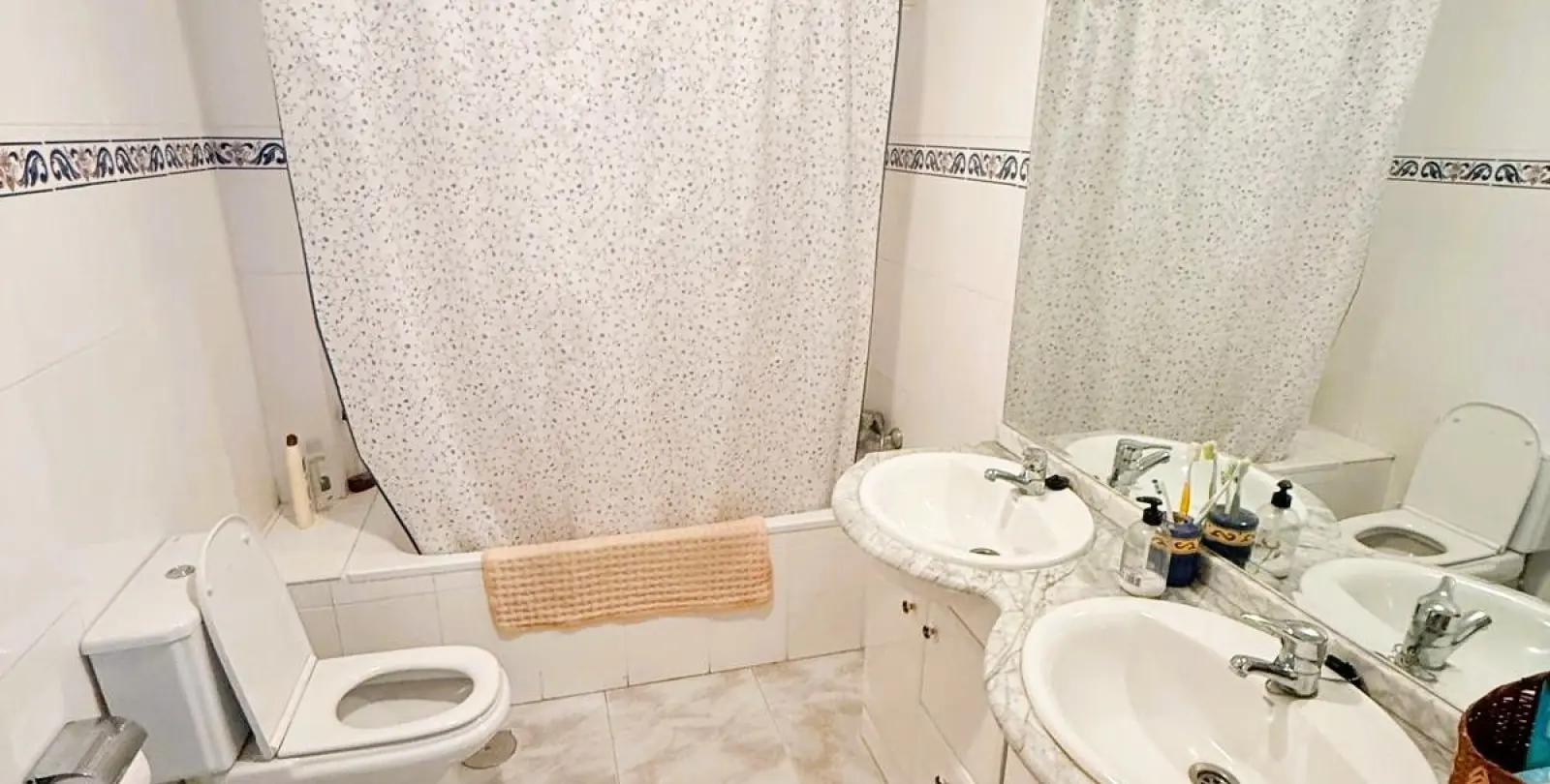 Venta de apartamento en planta media en La Cala de Mijas 21