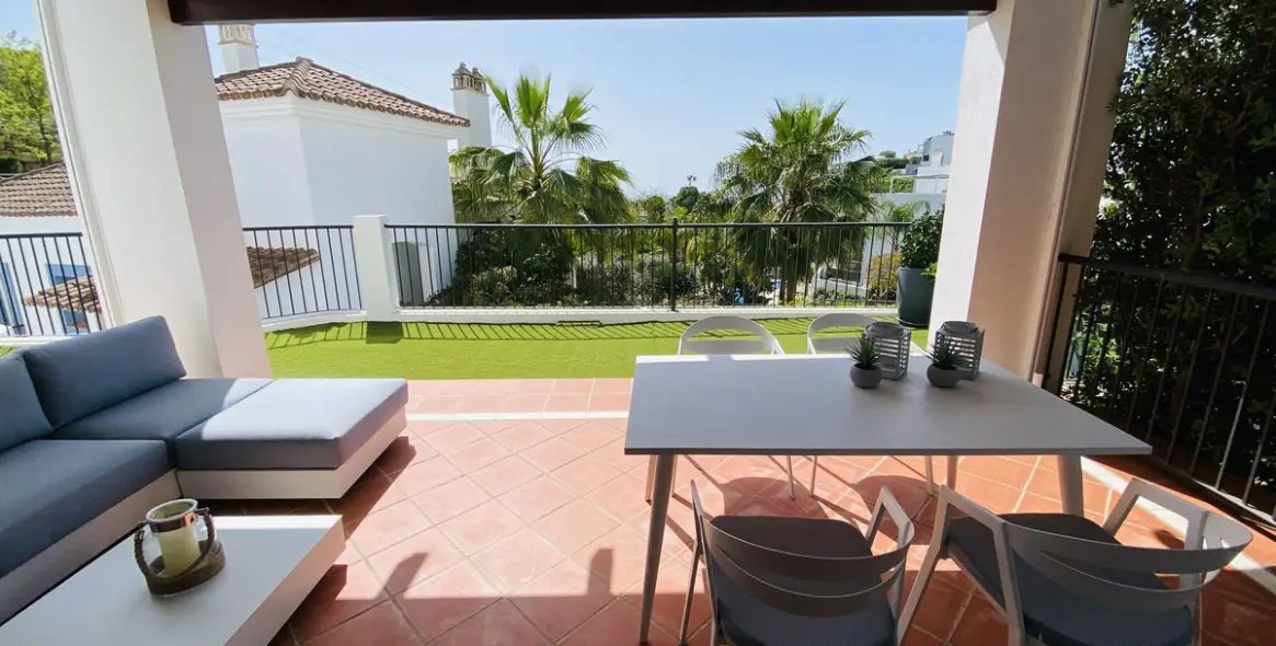 Venta de apartamento en planta baja en El Paraiso 36