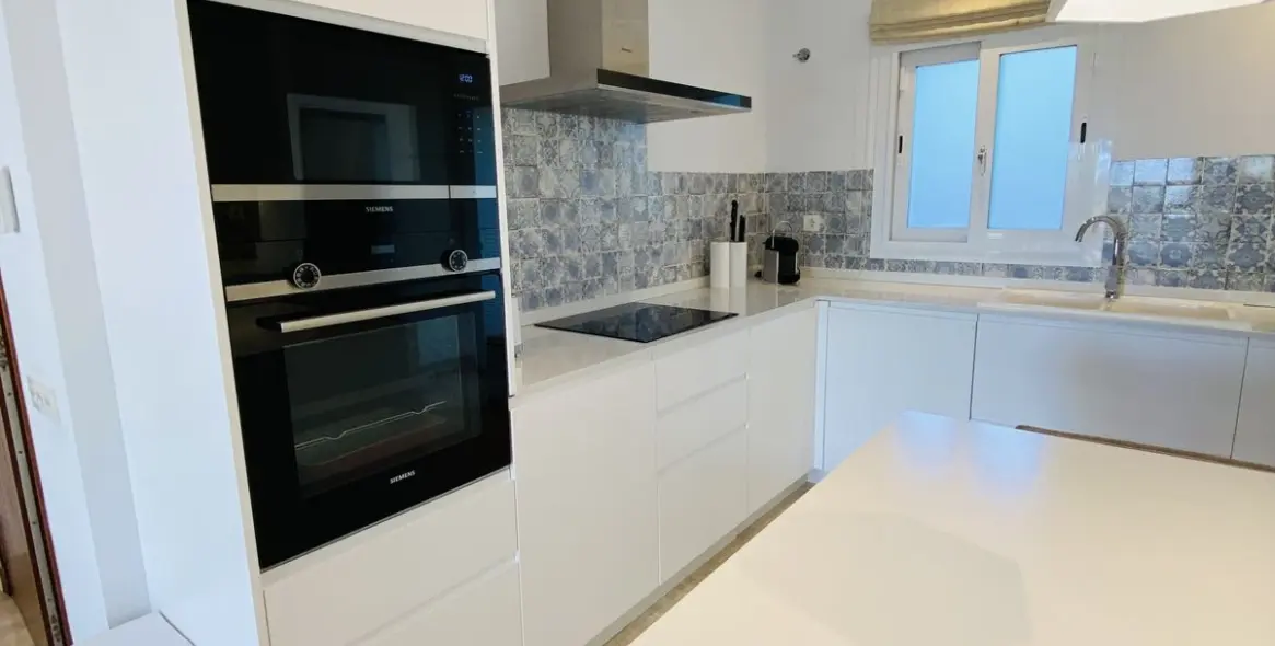 Venta de apartamento en planta baja en El Paraiso 38