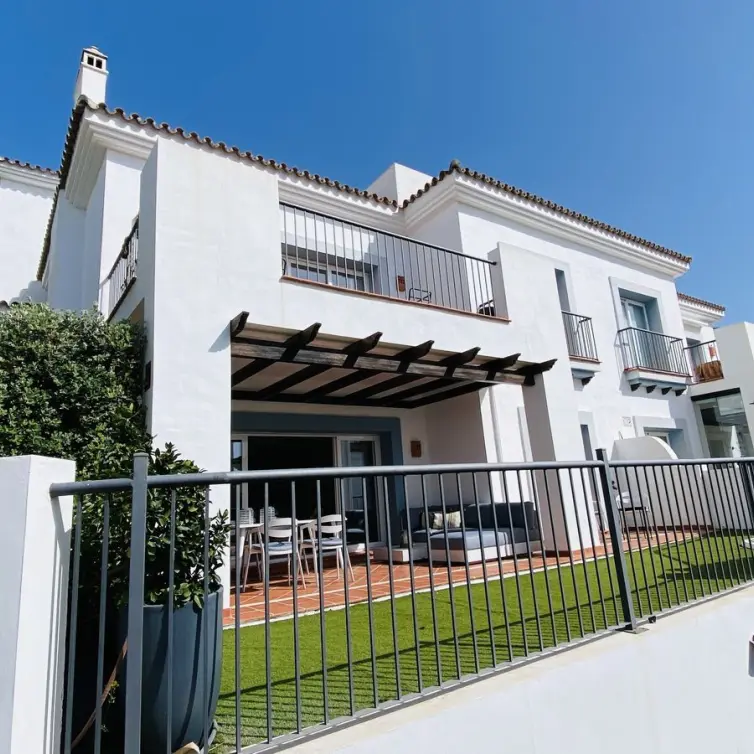 Venta de apartamento en planta baja en El Paraiso
