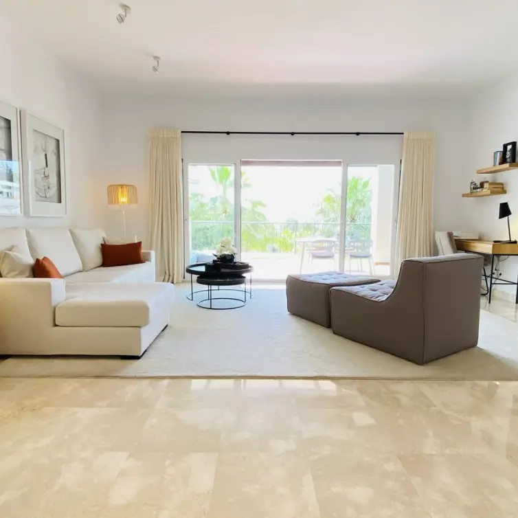 Venta de apartamento en planta baja en El Paraiso