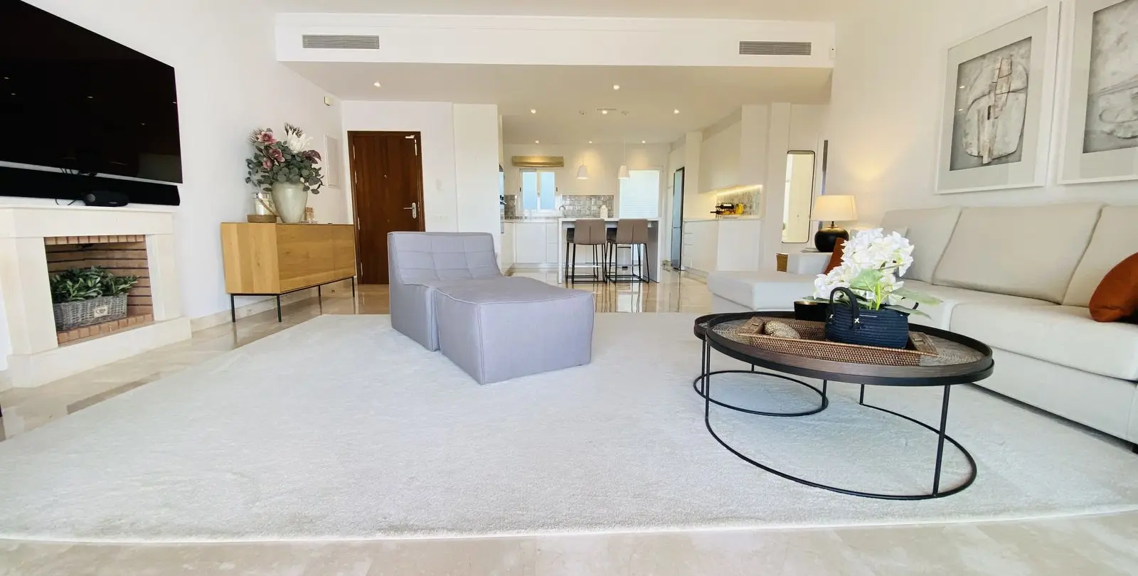 Venta de apartamento en planta baja en El Paraiso 7