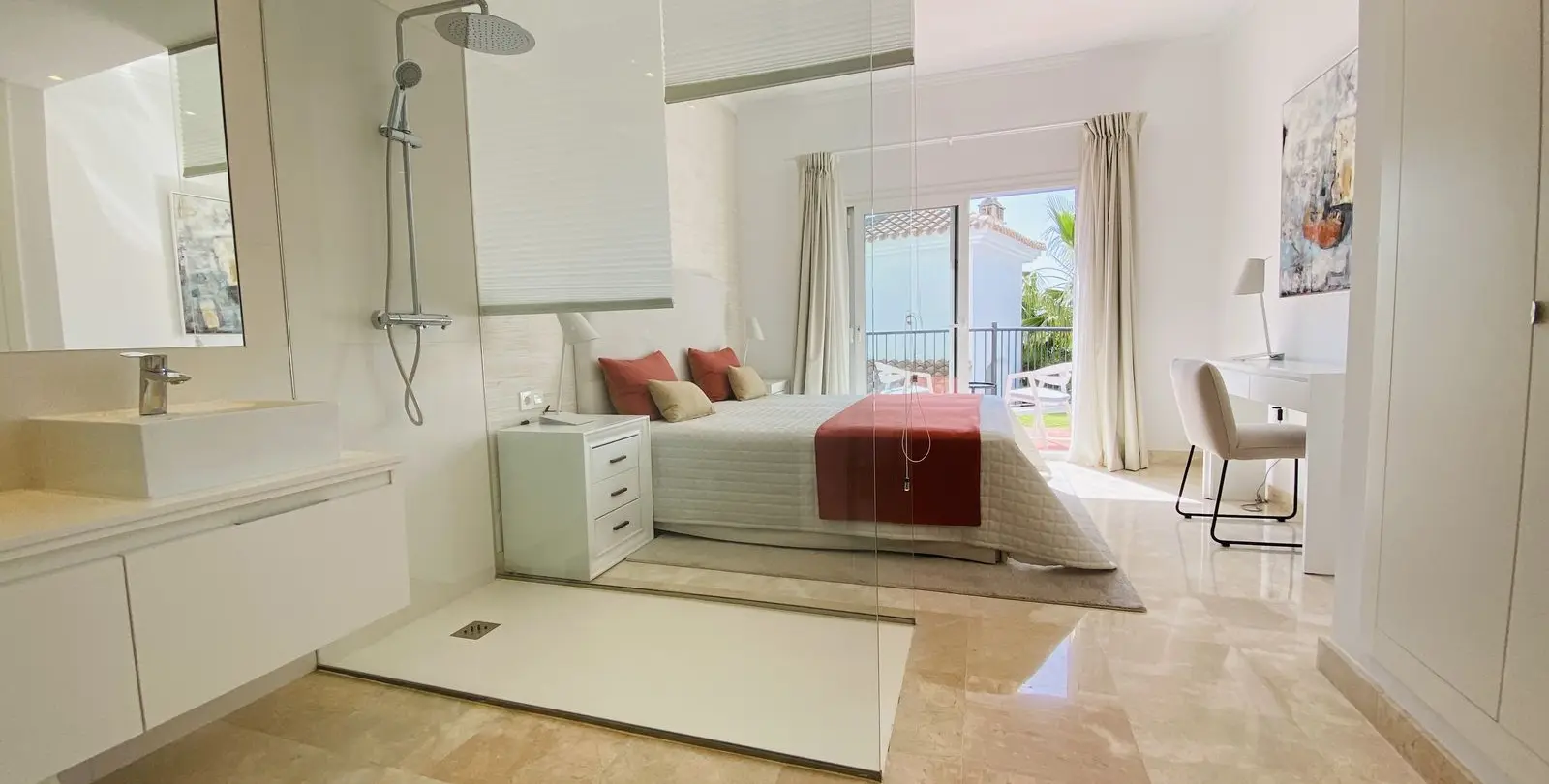 Venta de apartamento en planta baja en El Paraiso 16