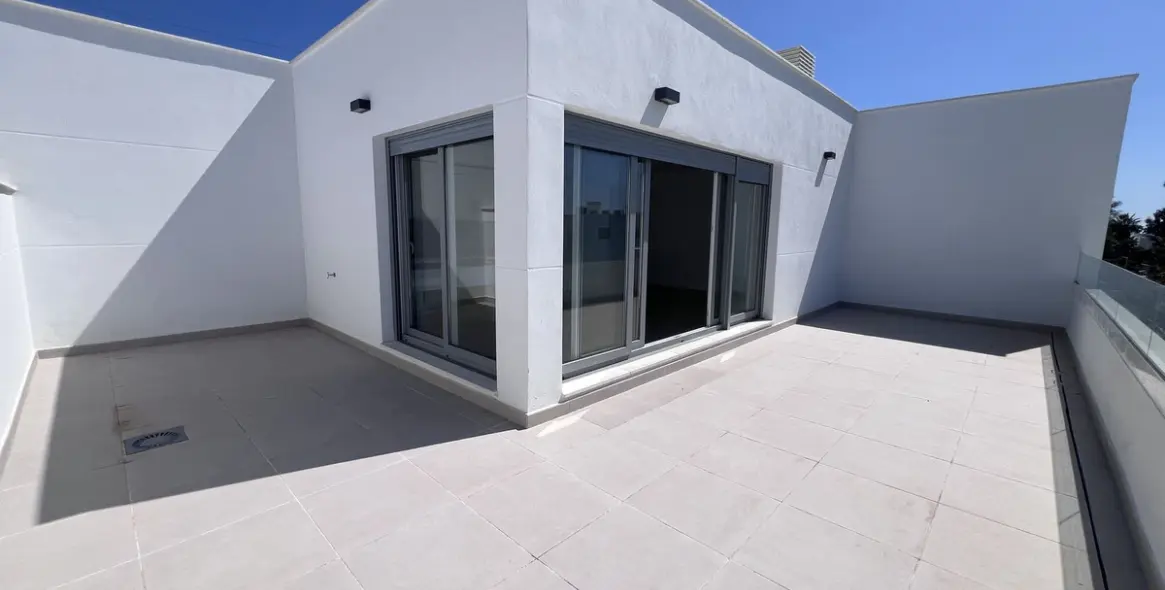 Продажа пентхауса в Bel Air 3