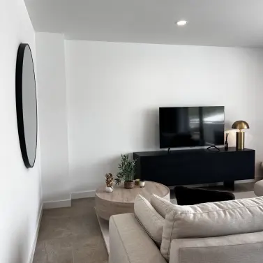 Venta de apartamento en planta media en Estepona