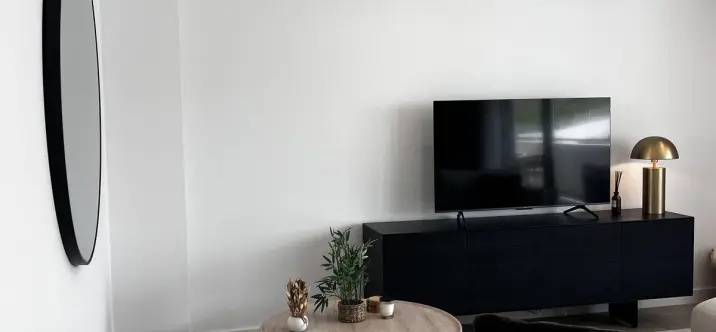Venta de apartamento en planta media en Estepona 3