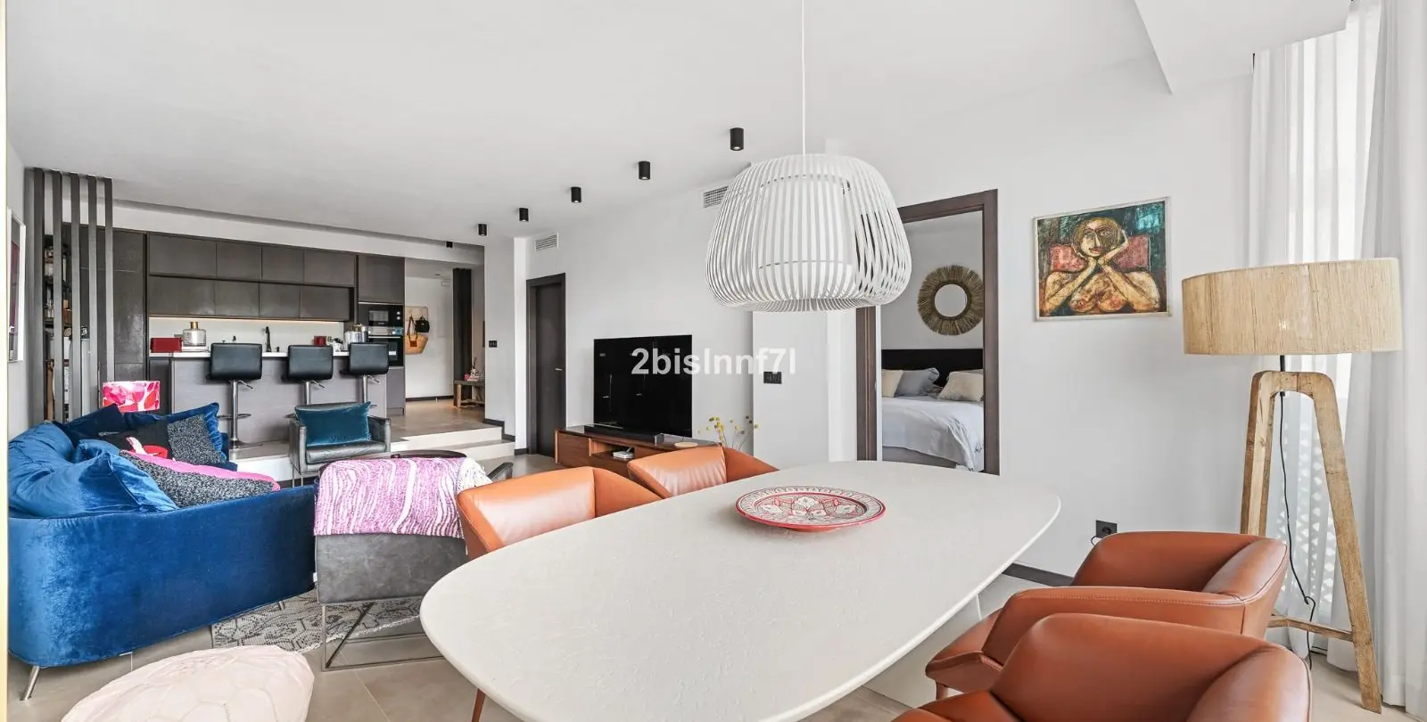 Sale of penthouse in Elviria 2