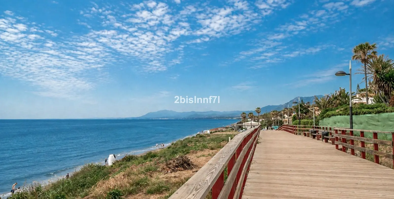 Sale of penthouse in Elviria 37