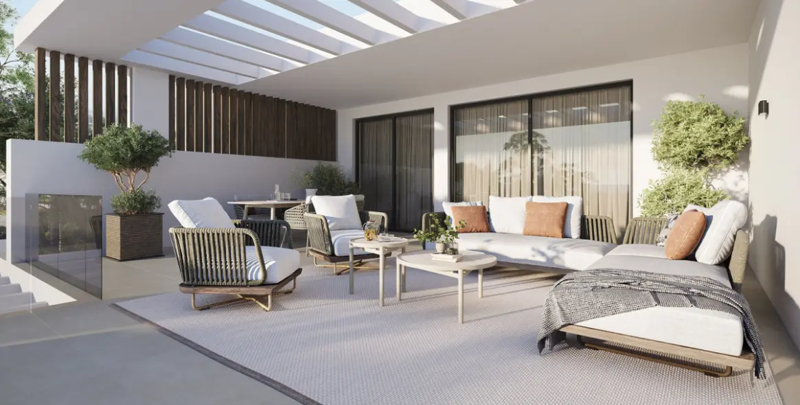 Sale of ground floor apartment in New Golden Mile 3