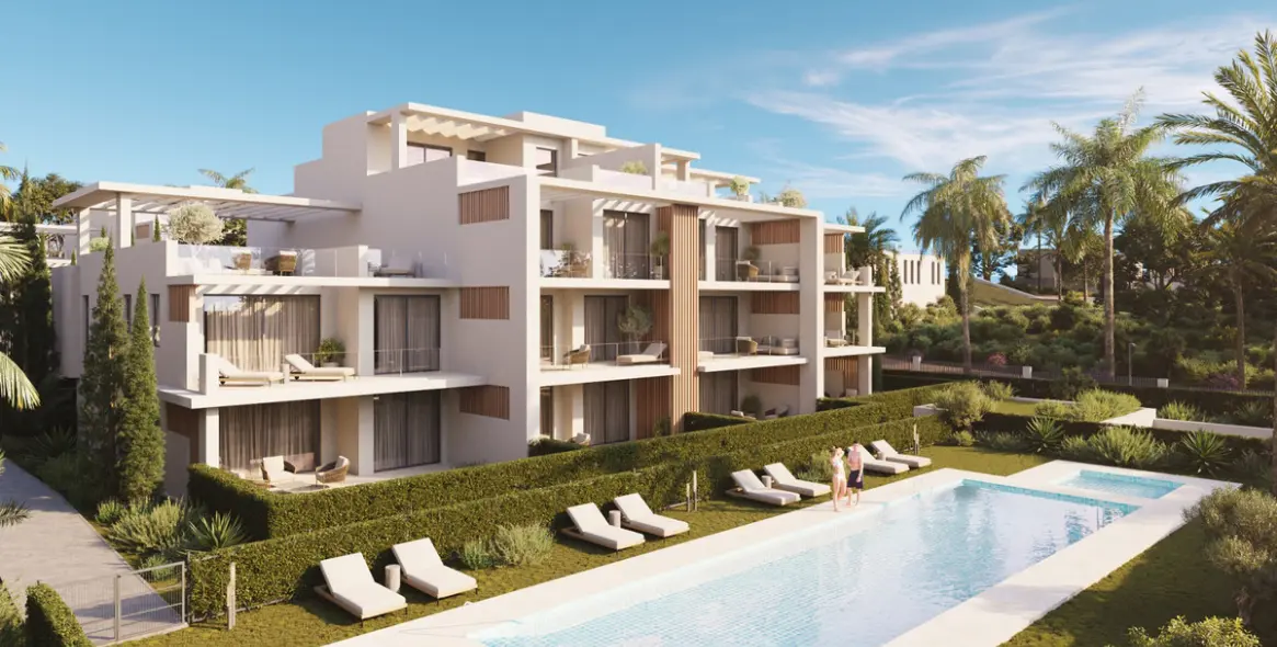 Sale of ground floor apartment in New Golden Mile 87