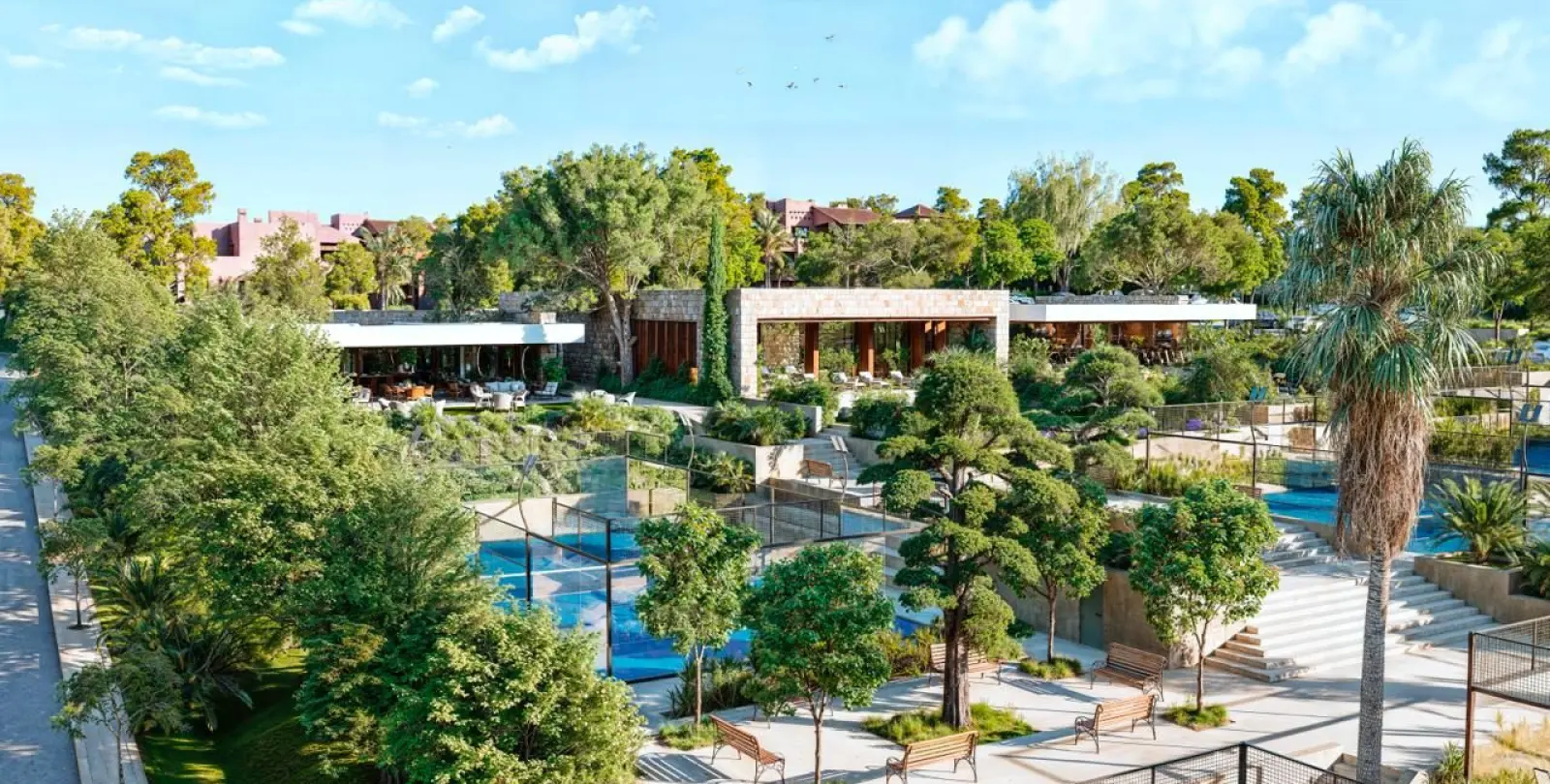 Sale of ground floor apartment in New Golden Mile 69