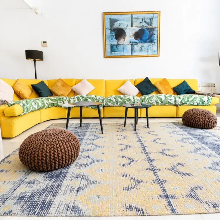 Sale of middle floor apartment in Puerto de Cabopino