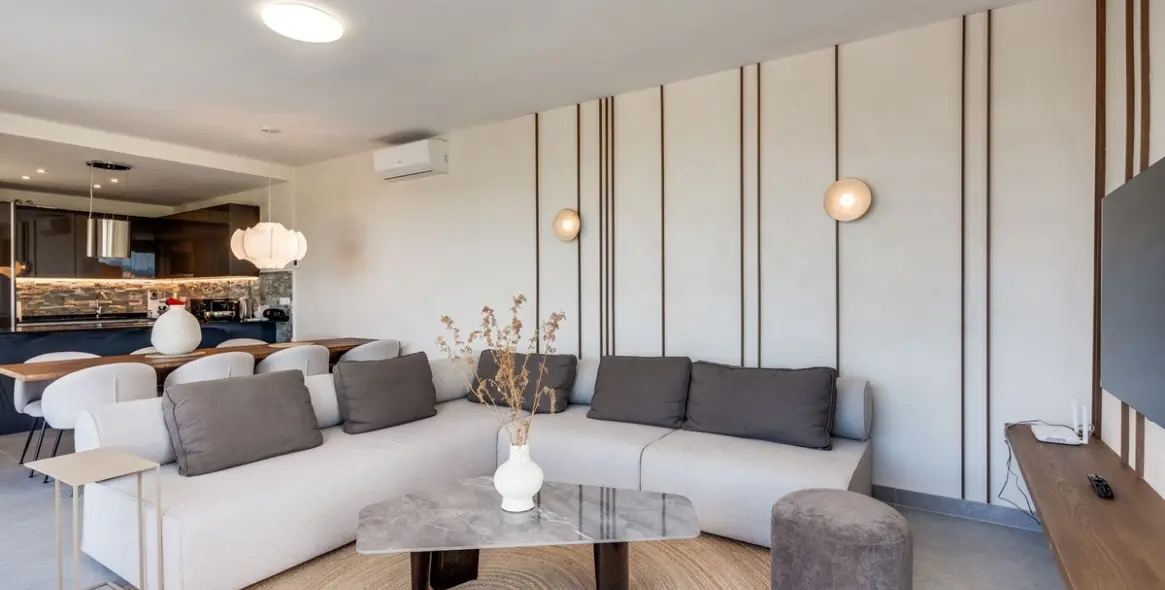 Sale of detached villa in Estepona 7