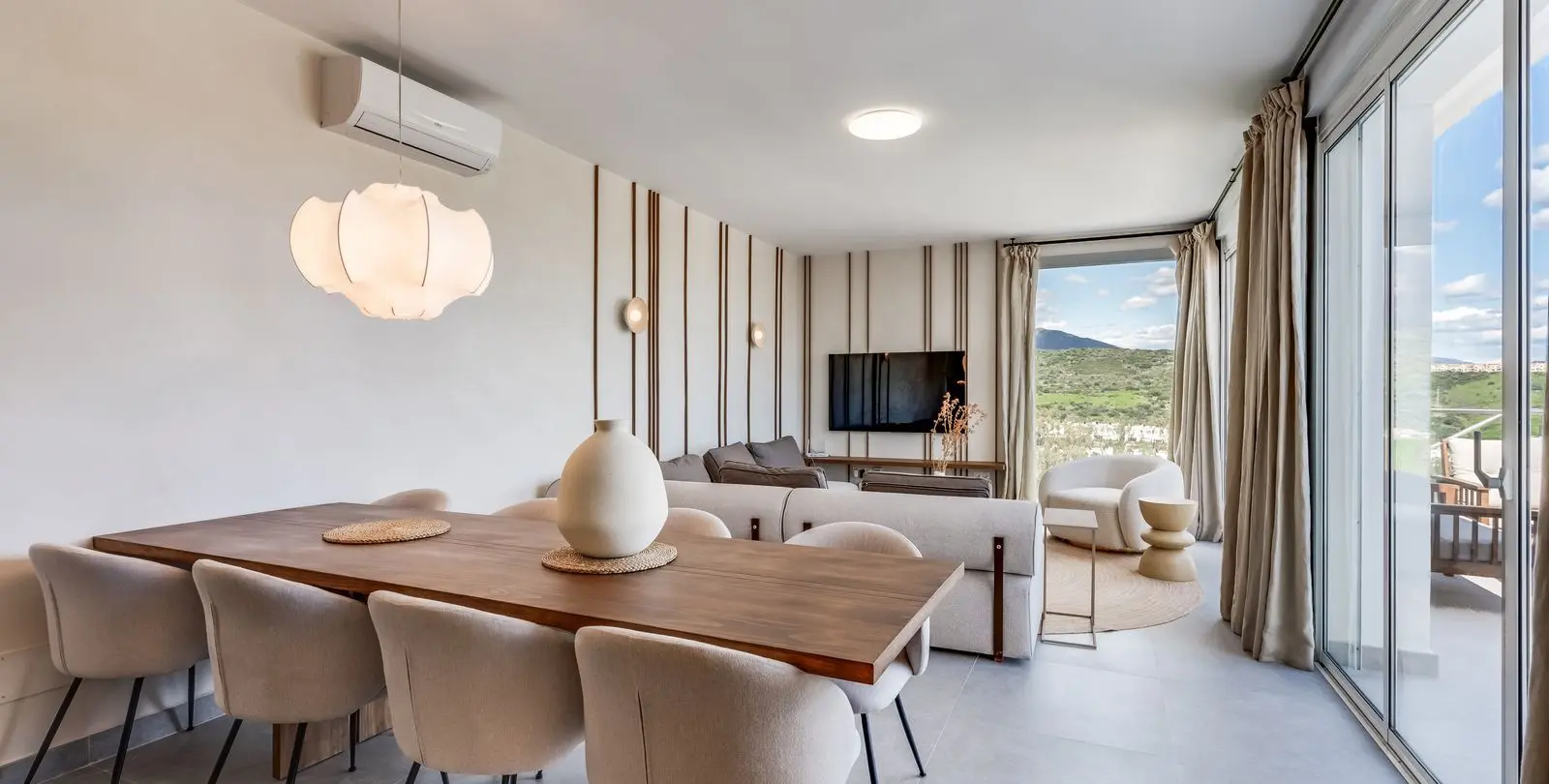 Продажа  отдельно стоящей виллы в Estepona 6