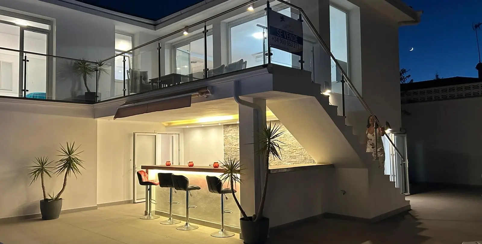 Продажа  отдельно стоящей виллы в Estepona 34