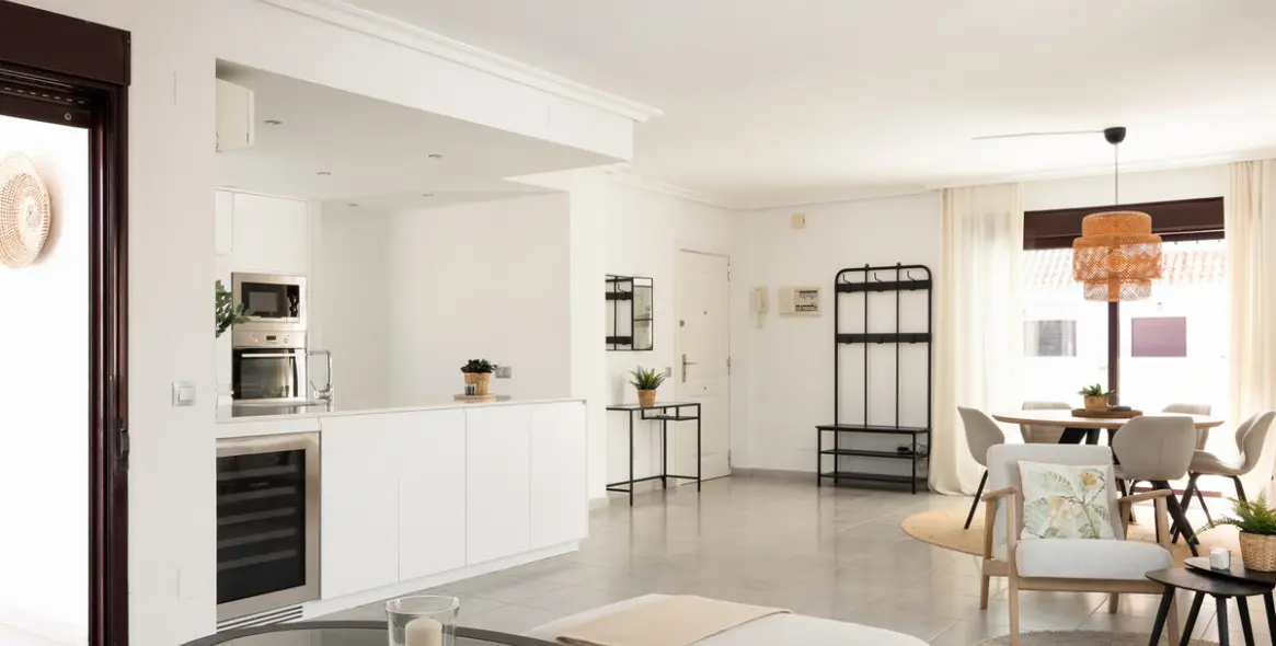 Sale of penthouse duplex in Nueva Andalucía 4