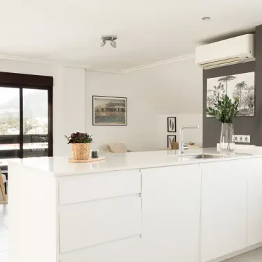 Venta de ático dúplex en Nueva Andalucía