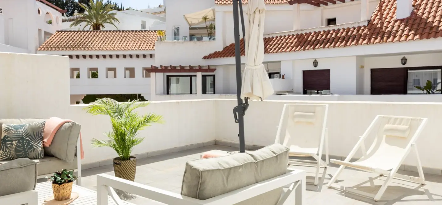 Venta de ático dúplex en Nueva Andalucía 1