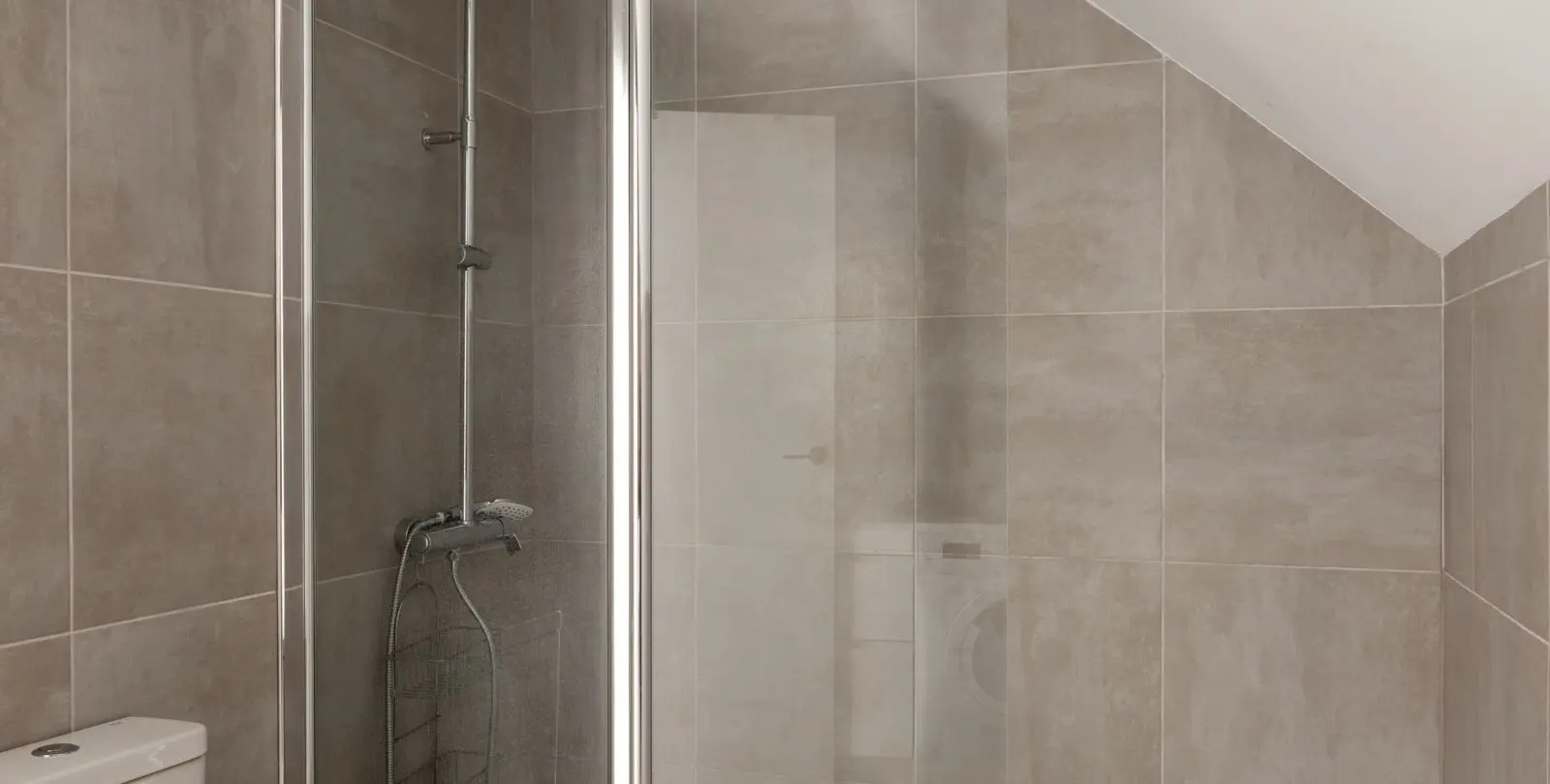 Venta de ático dúplex en Nueva Andalucía 9